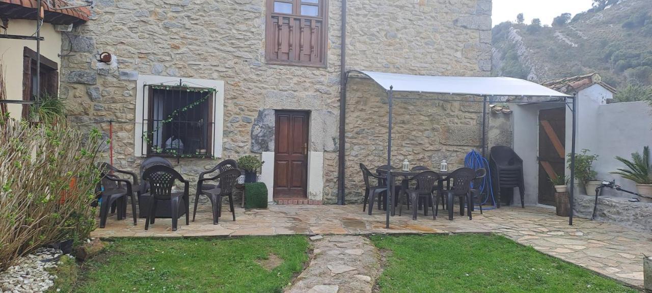 Casa Del Cura 호텔 Molleda 외부 사진